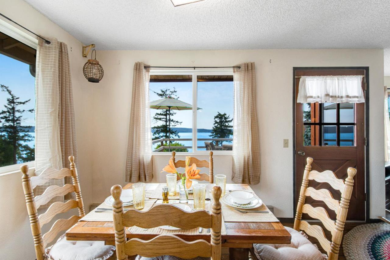 Camano Sundown Memory Lane Cabin מראה חיצוני תמונה